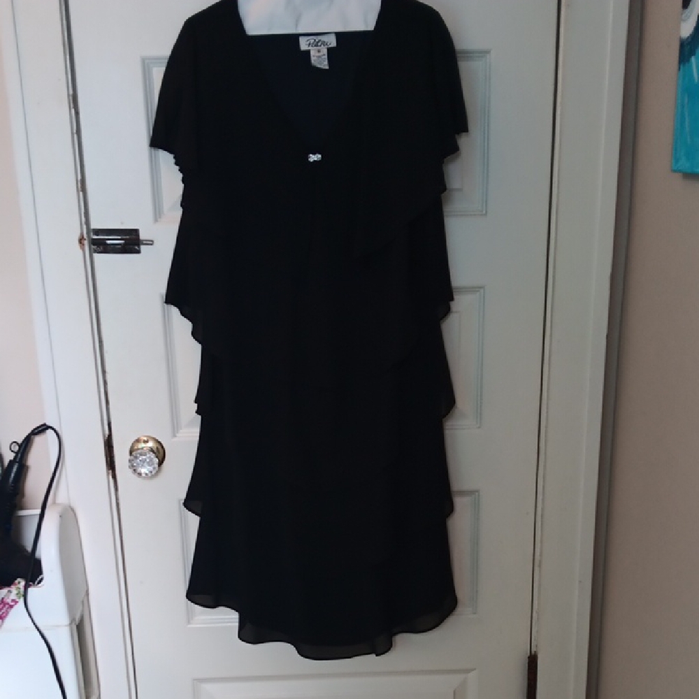 Patra Black Layered Dress With Slit Cap Sleeves Floaty